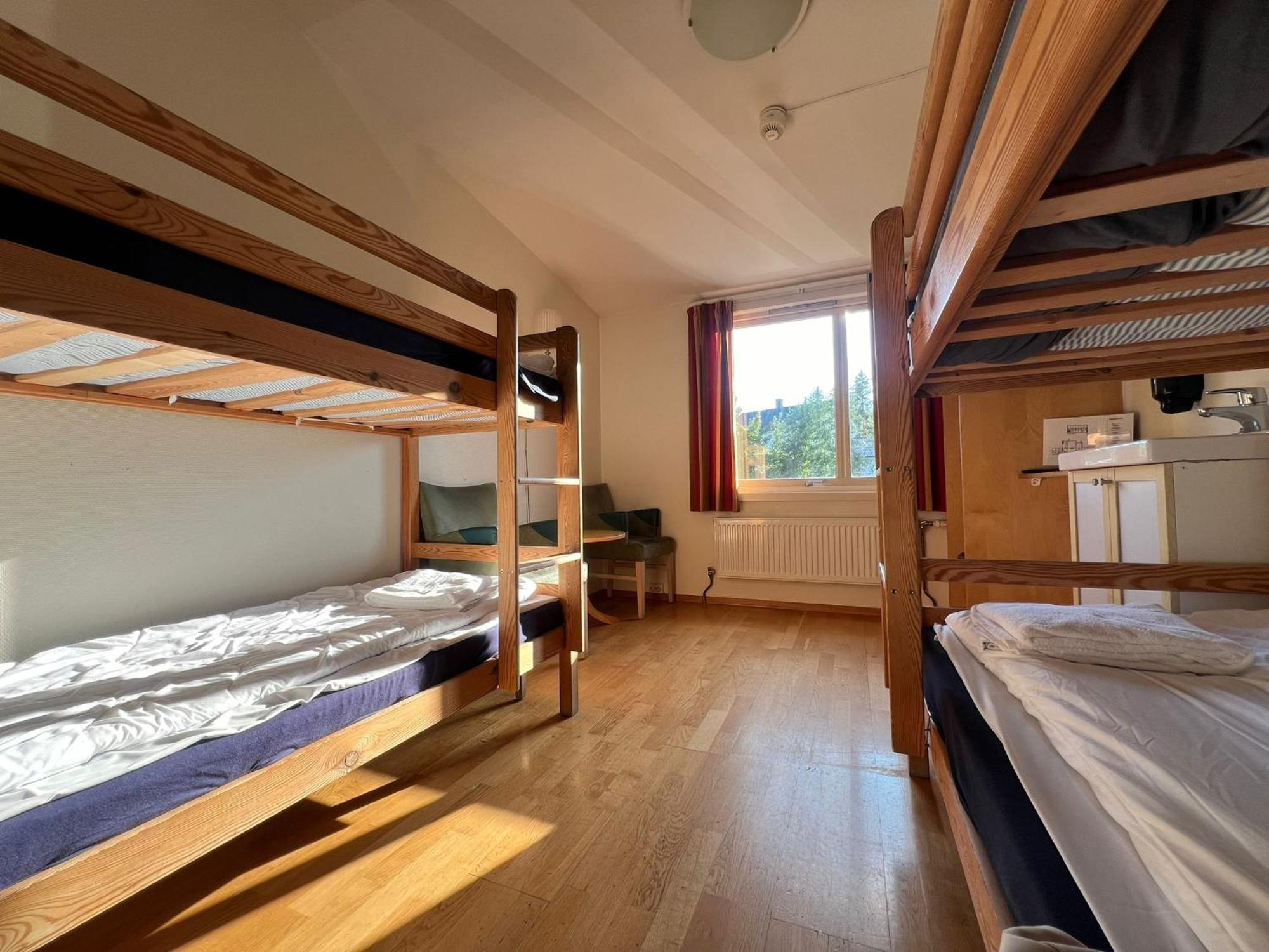 Gjovik Hovdetun Hostel エクステリア 写真